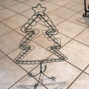 Green Wire Christmas Wreath or Picture Card Holder